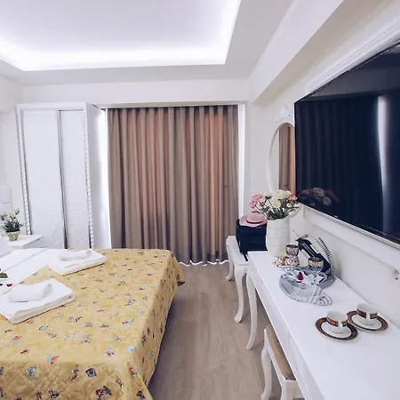 Appart hôtel Princess Kinli 4*